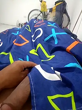 Snapshot of TerribleRusset chatting on October 28, 2:36 am TerribleRusset online show from October 28, 2:36 am