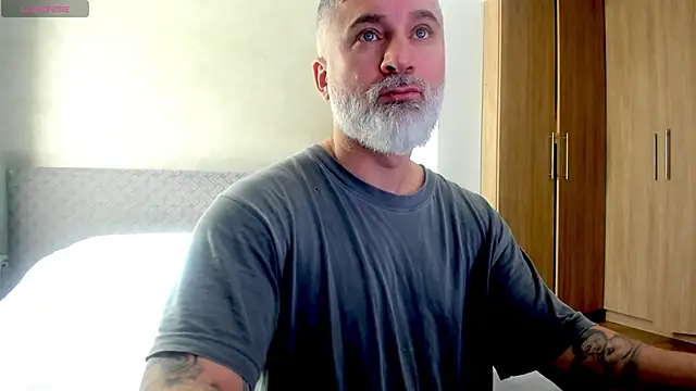 BlowMyXXL online show from March 4, 9:07 am