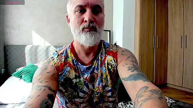 BlowMyXXL online show from March 8, 8:08 am