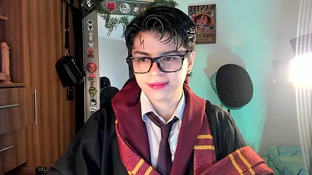 marckalexis online show from September 14, 1:35 pm