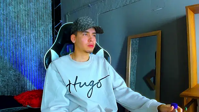 Mike 0233  online show from March 11, 4:21 am