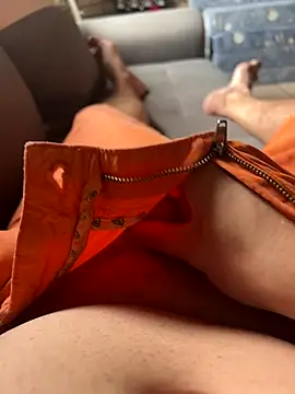 thestringer online show from September 17, 1:23 pm