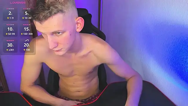 Brad Maloney online show from December 30, 8:47 pm