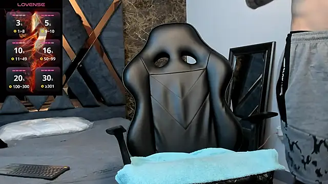 CodyWalkerR online show from February 16, 1:49 pm