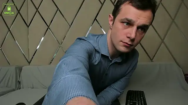 BrandonNorris online show from December 9, 4:45 am