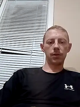 elmerfuddin87 online show from March 17, 2:19 am