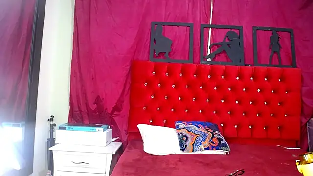 Snapshot of _Thomas_hot_ chatting on March 18, 1:02 am  Thomas hot  online show from March 18, 1:02 am