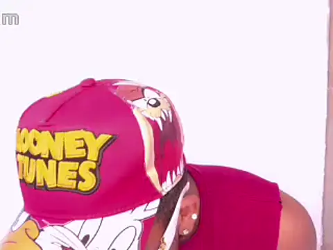 Snapshot of Calientex chatting on January 7, 10:19 pm Calientex online show from January 7, 10:19 pm