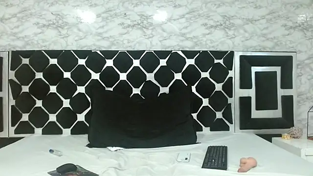 thiago19s online show from February 15, 10:32 pm