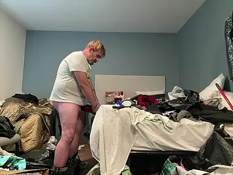 JakTRipr online show from March 4, 6:29 pm