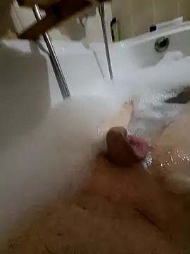 high andlow420 online show from December 4, 8:18 pm