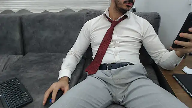 Naughtb0y online show from December 21, 7:27 pm