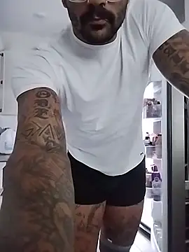 bishopwiththetattoos online show from June 12, 5:55 pm