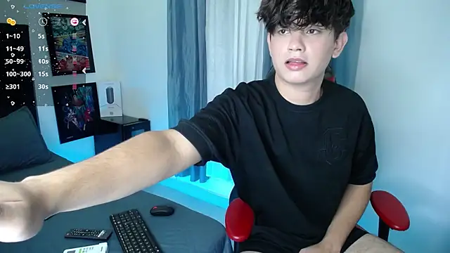 andyboy- online show from December 26, 11:24 pm