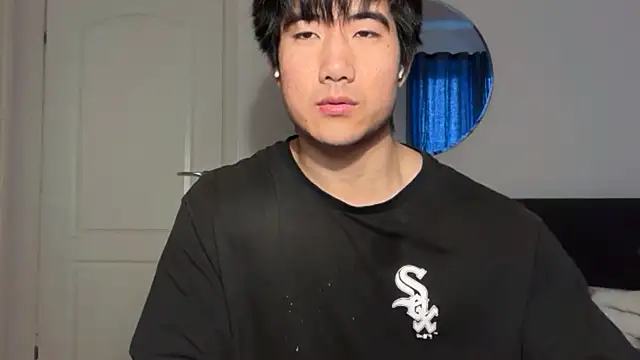 jungcock3210 online show from November 26, 7:11 am