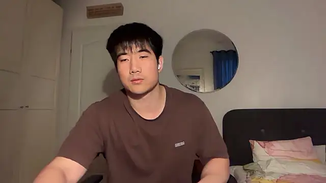 jungcock3210 online show from January 10, 3:16 pm