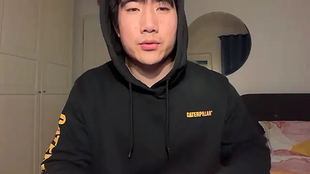 jungcock3210 online show from January 31, 7:11 pm