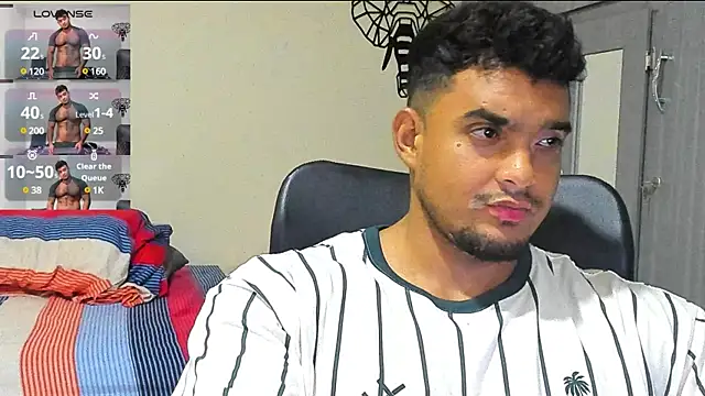 Big furry bear13 online show from December 25, 8:29 am