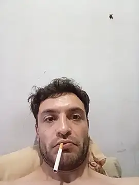 EmeEme11 online show from July 18, 8:31 am