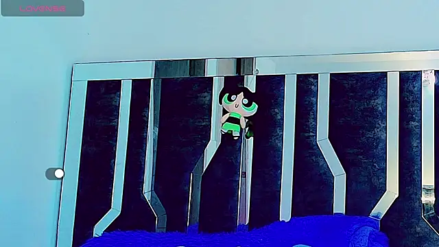 honey skin online show from September 11, 3:33 pm