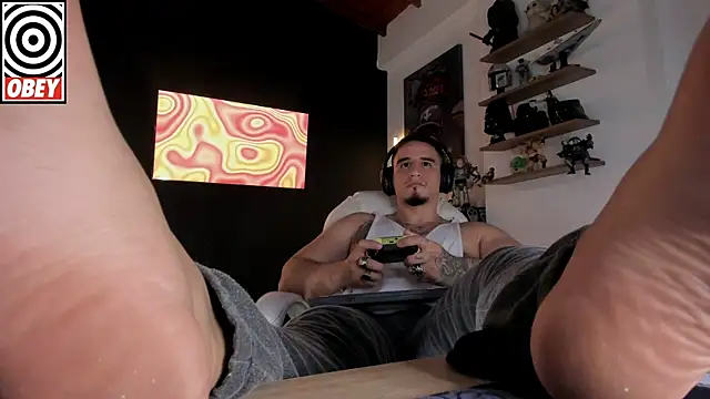 kingbear777 online show from November 9, 12:09 pm