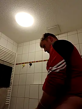 MArciQuarky online show from October 9, 10:58 pm