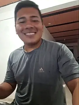 Snapshot of Willner08 chatting on March 3, 12:34 am Willner08 online show from March 3, 12:34 am