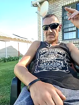 Snapshot of Bbboy42 chatting on December 14, 2:10 pm Bbboy42 online show from December 14, 2:10 pm