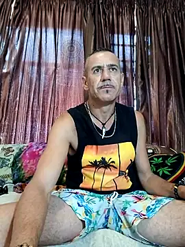 Snapshot of Bbboy42 chatting on March 3, 11:17 am Bbboy42 online show from March 3, 11:17 am