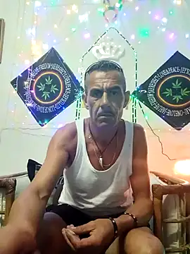 Snapshot of Bbboy42 chatting on January 5, 9:36 pm Bbboy42 online show from January 5, 9:36 pm