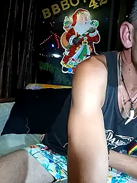 Snapshot of Bbboy42 chatting on December 21, 7:06 pm Bbboy42 online show from December 21, 7:06 pm