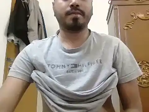 desiboyasif online show from September 28, 5:00 pm