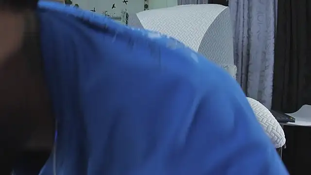 Couple muscle1 online show from March 6, 11:35 pm