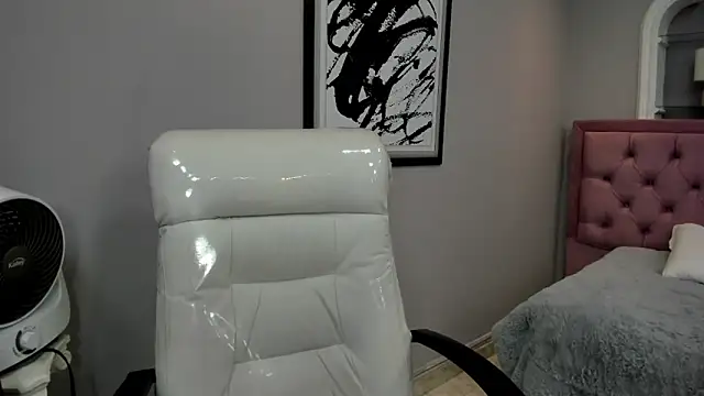 boylittle19cm online show from October 28, 12:18 pm