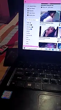 Zainakapoorg online show from March 2, 8:03 pm