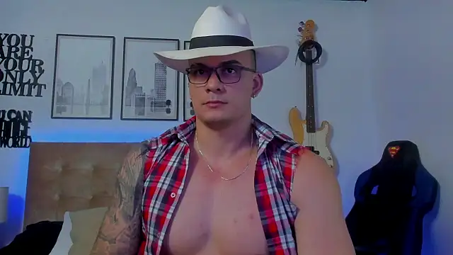 seancarreraa online show from September 24, 2:44 am