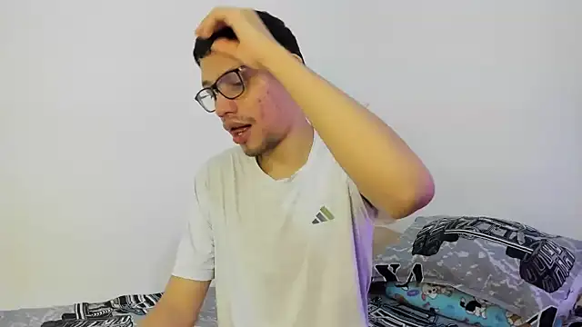 Diego-Monsalve online show from November 17, 1:52 am