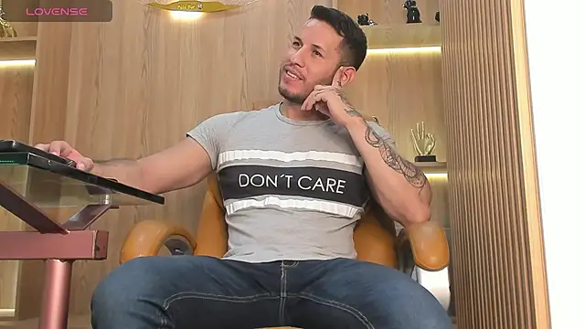 George Diesell online show from December 26, 8:42 pm