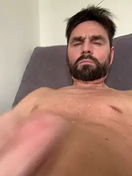 TB1977DK online show from February 12, 11:05 am