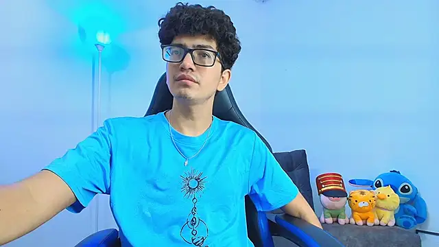 TylerWhite  online show from November 20, 4:12 am