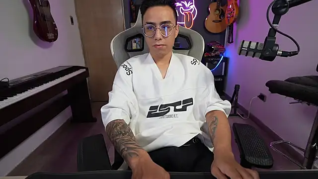 granxarma960 online show from February 23, 6:01 am