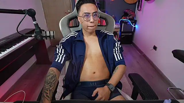 granxarma960 online show from January 28, 3:25 am