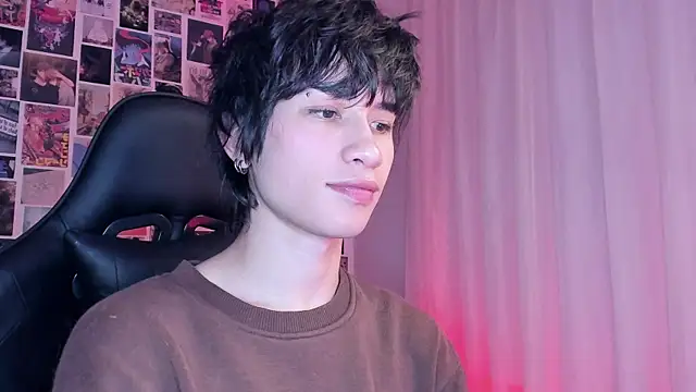 liamelf online show from January 26, 10:34 am