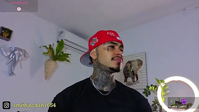 JordanSmiith  online show from September 25, 9:35 pm