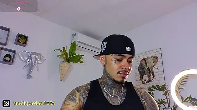 JordanSmiith  online show from September 24, 9:24 pm