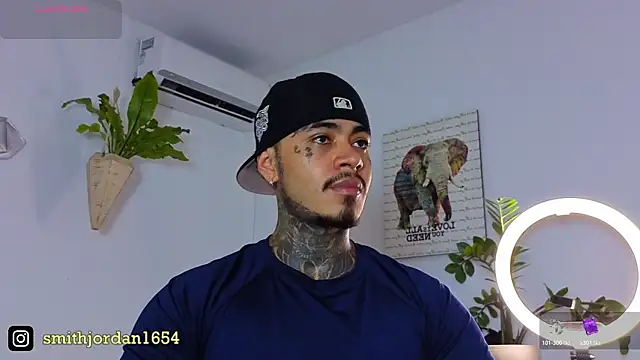 JordanSmiith  online show from October 1, 9:41 pm