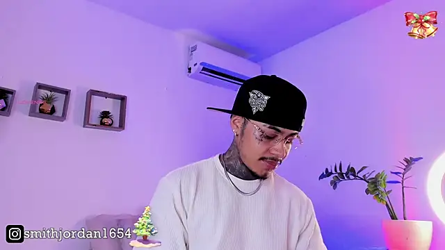 JordanSmiith  online show from December 22, 4:06 pm