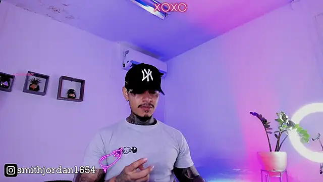 JordanSmiith  online show from January 7, 9:46 pm