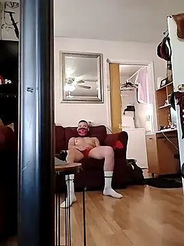 prettyboi6992 online show from November 24, 6:09 pm