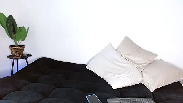 frank myles online show from November 29, 8:33 pm